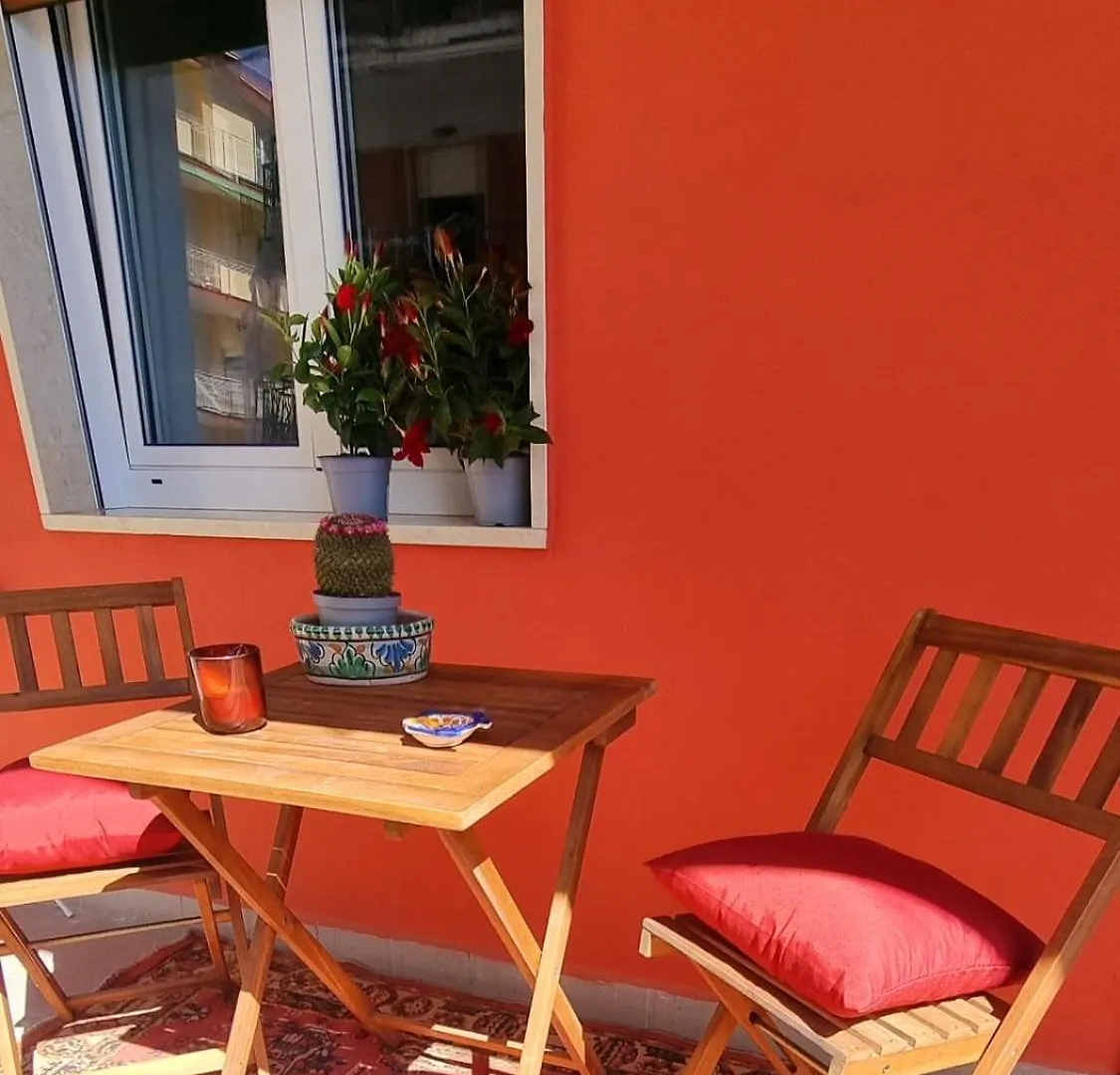 Karim'S House Bed & Breakfast Portici 0*,